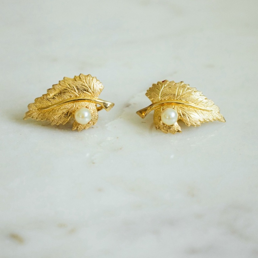 Pearl Leaf Clip On Earrings